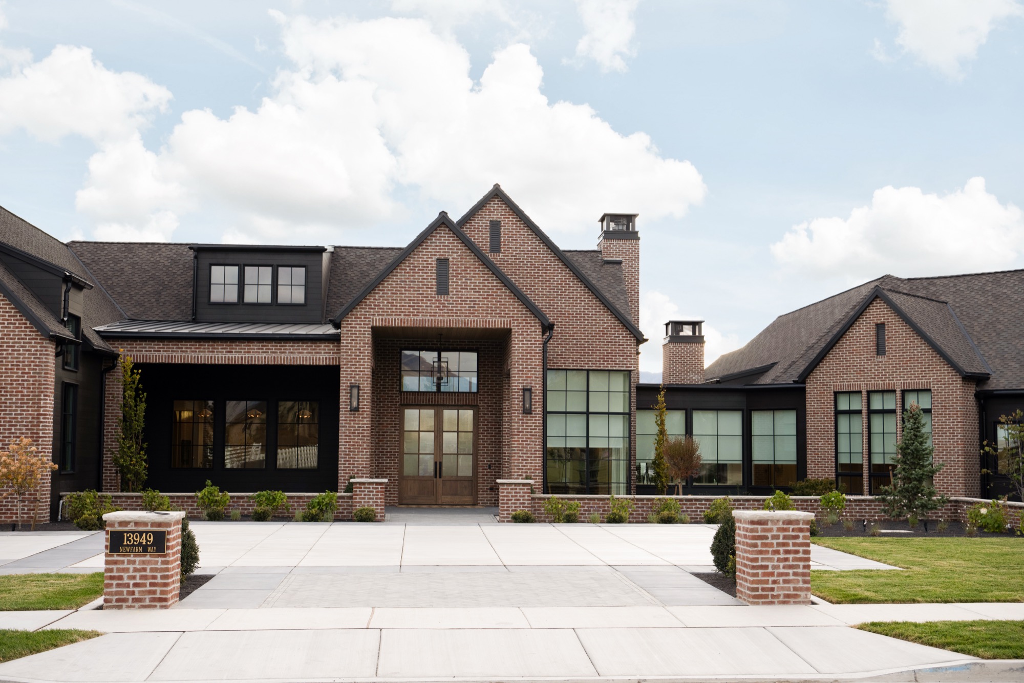 No.10 Bluffs overview